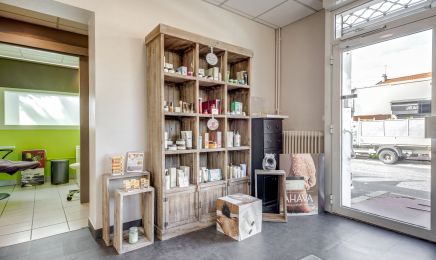 Institut Chamarelle : Manucure à Décines-Charpieu