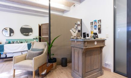 L’atelier des Filles  : Coiffeur à L'Isle-sur-la-Sorgue