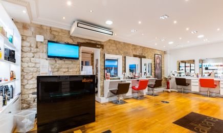 Camille Albane - Paris 16 - 4 rue de la Tour : Coiffeur à Paris