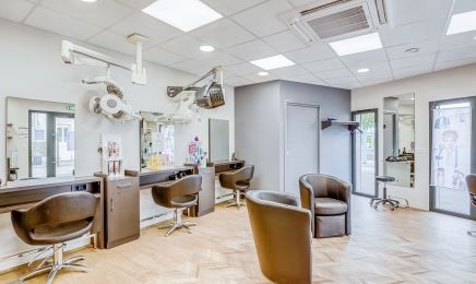 Joubert B & G : Barbier à Laval