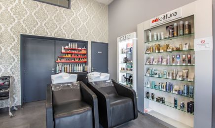 AGC Coiffure & Esthétique  : Coiffeur à Donzère