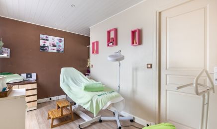Fanny Esthétique : Institut de beauté à Anet
