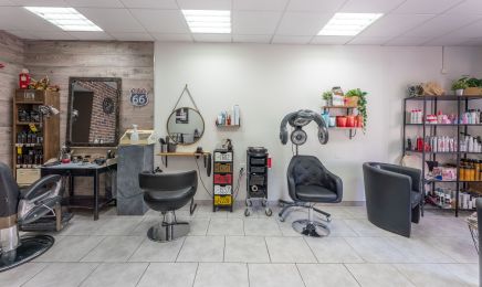 Vent du Sud : Coiffeur à Apt