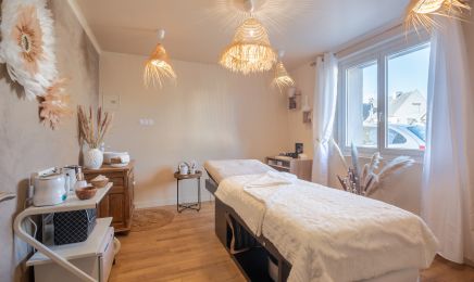 Loly Institut : Coiffeur à Trégueux