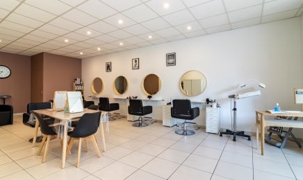 Eurostyl coiffeur créateur (anciennement Le Studio) : Coiffeur à Cysoing