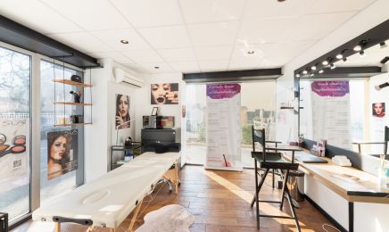 Lilou and make up : Coiffeur à Lagnieu