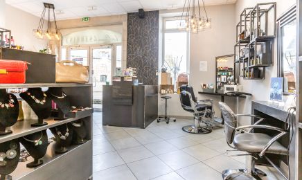 Les Ciseaux de Sabrina : Coiffeur à Le Molay-Littry