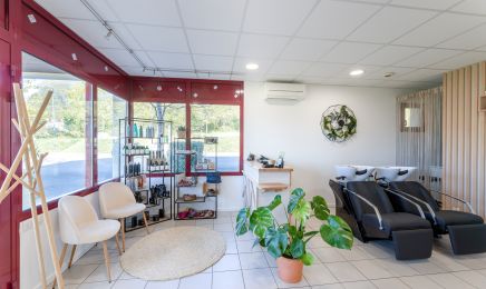 Karine Coiffure : Coiffeur à Briscous