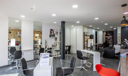 Salon Y : Manucure à Saint-Denis