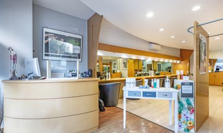 Le Salon Attitudes : Coiffeur à Rochefort