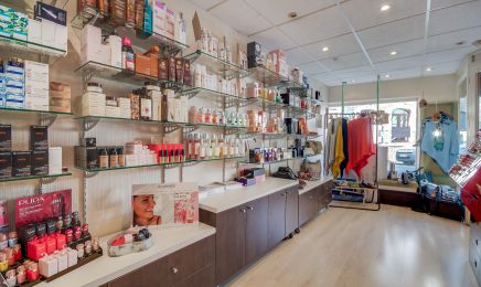 Parfumerie Ambre : Institut de beauté à Moncontour
