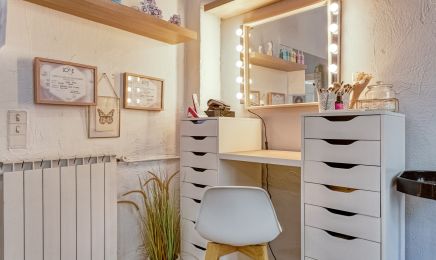 En Aparté : Manucure à Sauveterre