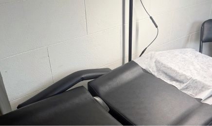 Naïva Studio  : Institut de beauté à Laudun-l'Ardoise