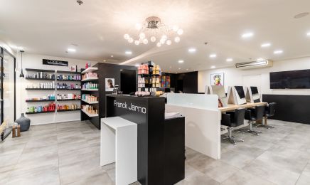 Franck Jarno au féminin : Barbier à Vannes