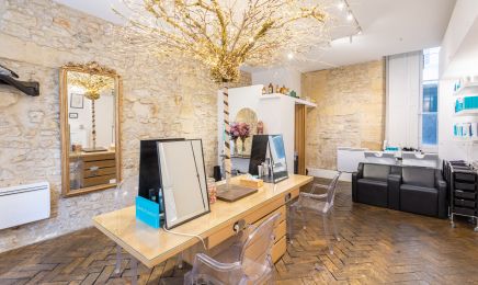 Le 58 : Coiffeur à Paris