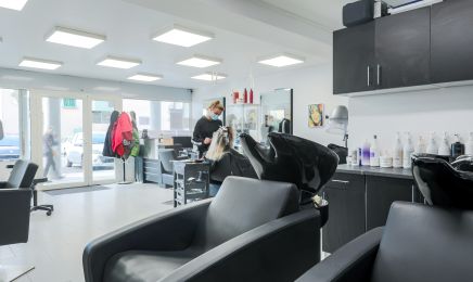 Why Not Coiffure : Coiffeur à Pourrières