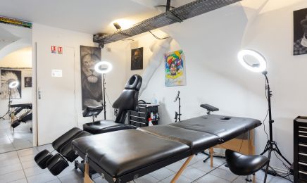 Clown Tattoo Shop : Institut de beauté à Paris