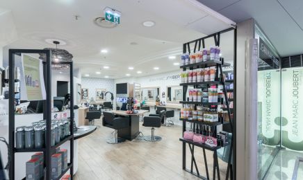 Jean Marc Joubert - Poitiers LECLERC : Coiffeur à Poitiers