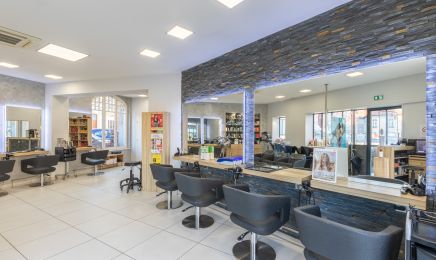 Square Coiffure  : Coiffeur à Rethel