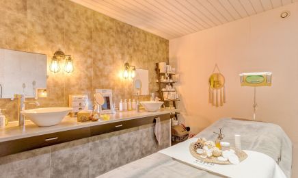 A Corps Parfait : Institut de beauté à Ennezat