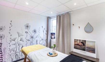 Féline Institut : Manucure à Saint-Clair-du-Rhône