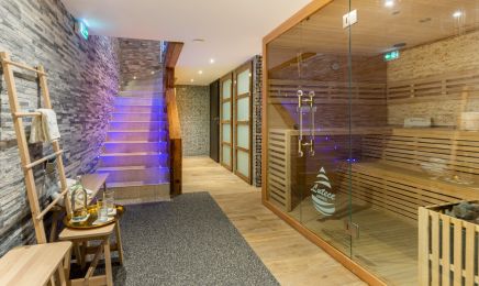 Spa Lüvència : Manucure à Saint-Étienne-de-Tinée