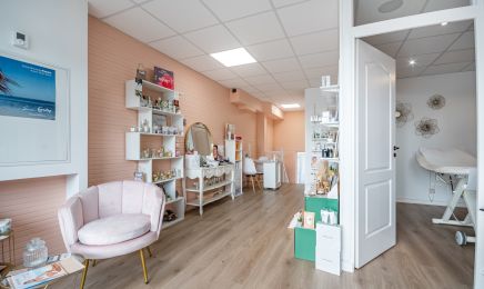 L.Institut  : Manucure à Quessoy