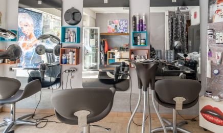 L’art de plaire : Coiffeur à Mouzon