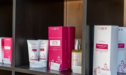 Spa Athéna  : Institut de beauté à Cars