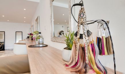 Hair & Extension : Manucure à La Valette-du-Var