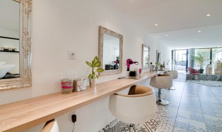 Hair & Extension : Manucure à La Valette-du-Var