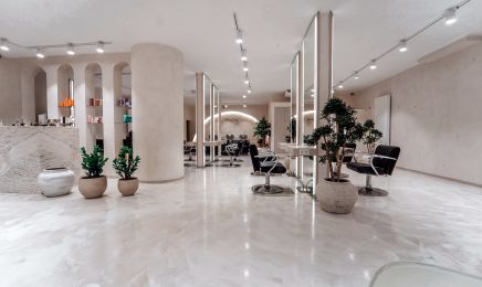 Coiffeur Le Figaro: Kosmetikstudio in Bochum