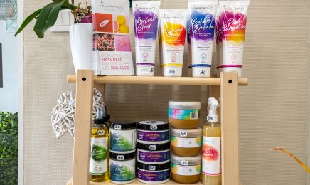 Salon d'Emilie et Une Folie : Coiffeur à Landiras
