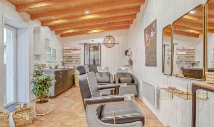 Le salon : Barbier à Carbon-Blanc