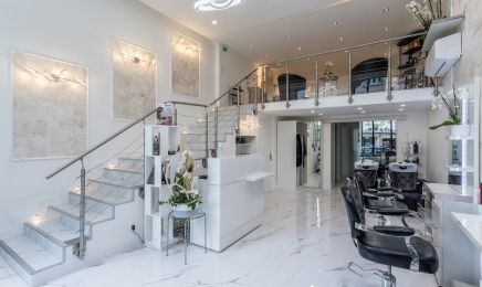 Aliona Salon de Beauté & Coiffure : Coiffeur à Lyon