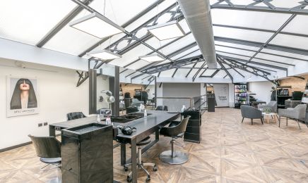  La Verrière Sur Cour : Institut de beauté à Grenoble