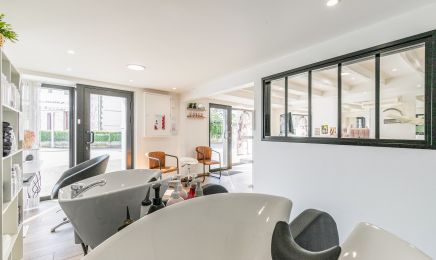 Marietta  coiffure  : Coiffeur à Montréverd