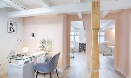 Institut Ylang : Institut de beauté à Breuschwickersheim