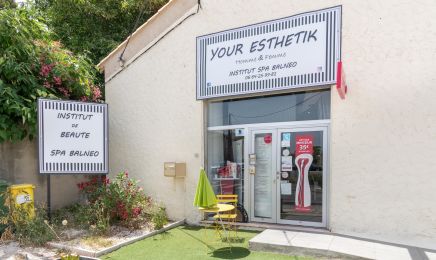 Your esthetik｜Head Spa : Manucure à Châteauneuf-les-Martigues