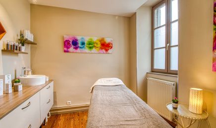 Saluna Beaute : Manucure à Is-sur-Tille