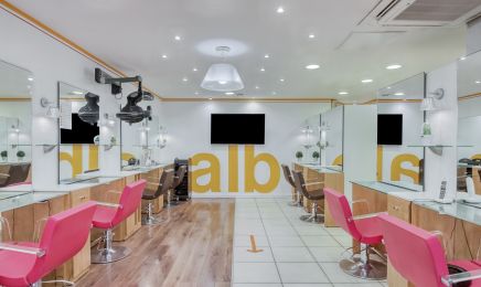 Camille Albane - Caluire-et-Cuire : Coiffeur à Caluire-et-Cuire