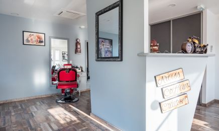 Art iss : Coiffeur à Saint-Jean-de-Beugné