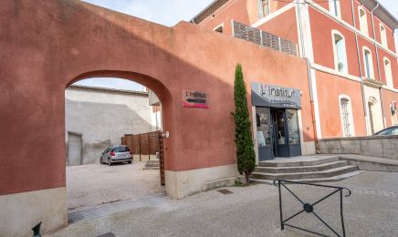 L’institut  : Manucure à Mèze