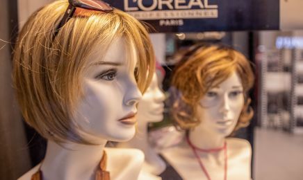 Elles Adorent : Coiffeur à Hyères