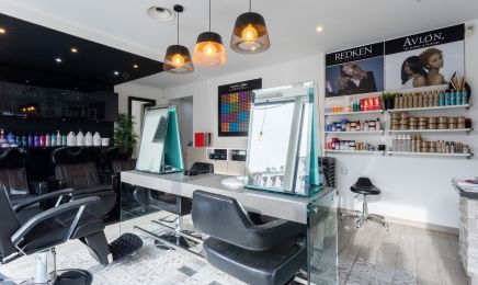 Le Melt Hair & Beauty : Institut de beauté à Villemomble