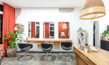 Shannon Coiffeur Coloriste : Manucure à Berck