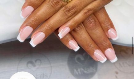 La vie en rose chez Julie Coiffure : Coiffeur à Carnoules