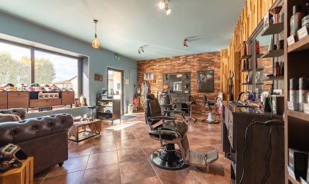 les Barbieres de Chatô : Institut de beauté à Châteauneuf-sur-Isère
