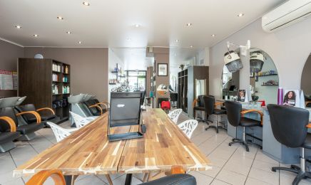Dolcenza : Coiffeur à Le Plessis-Trévise