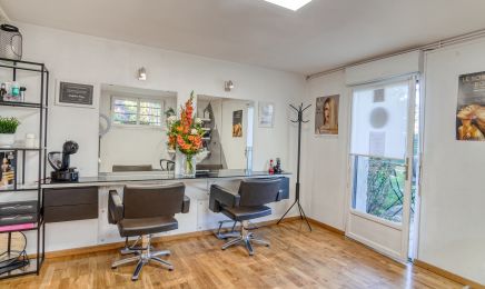 Le petit coin beauté de Delphine  : Coiffeur à Fleury-les-Aubrais